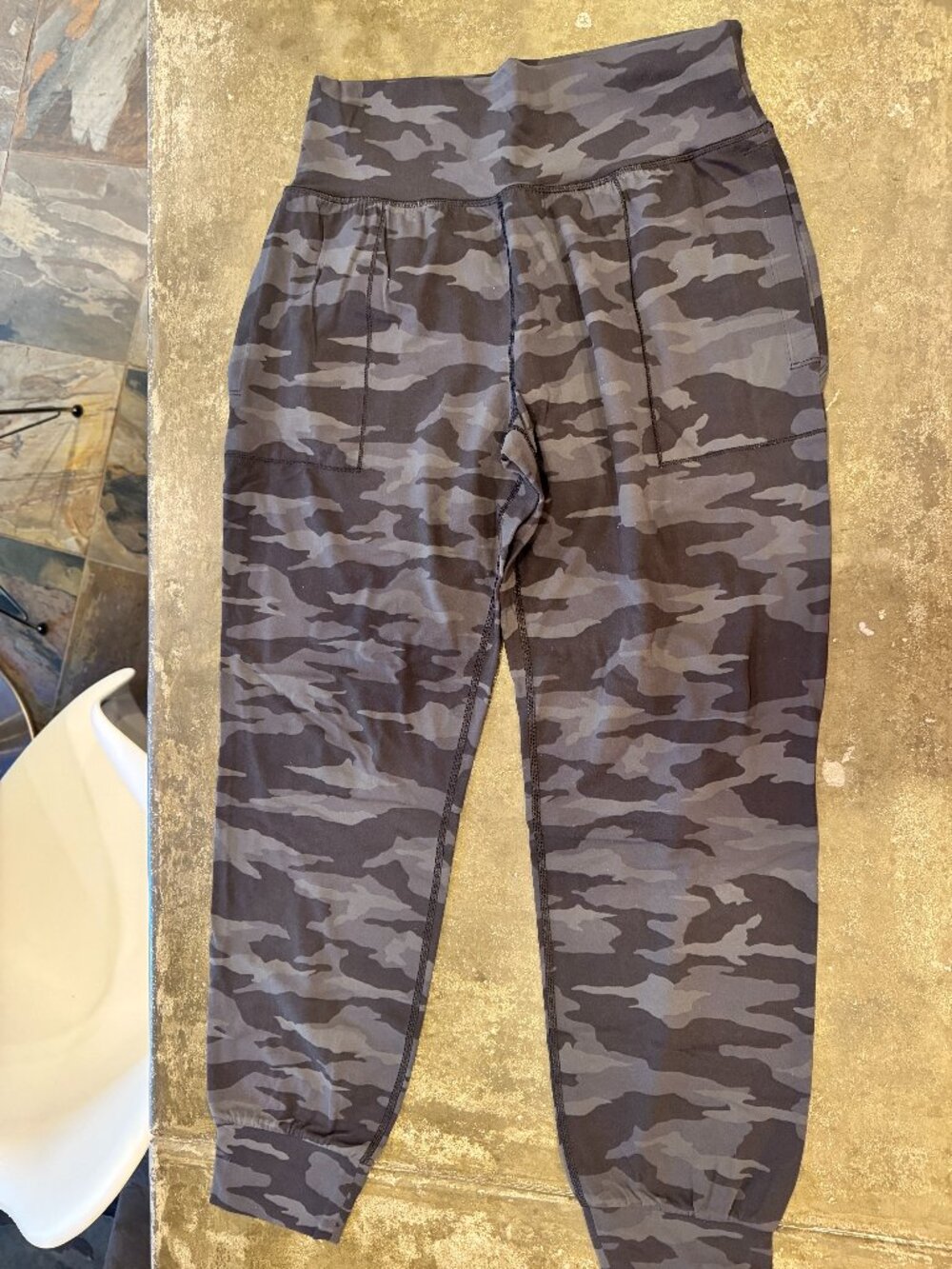 Athleta, Joggers, Black & Gray Camo, Size: M